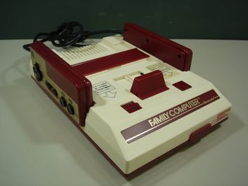 Vorschaubild Nintendo Familiy Computer Famicom